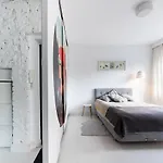 W Sercu Miasta Apartman *